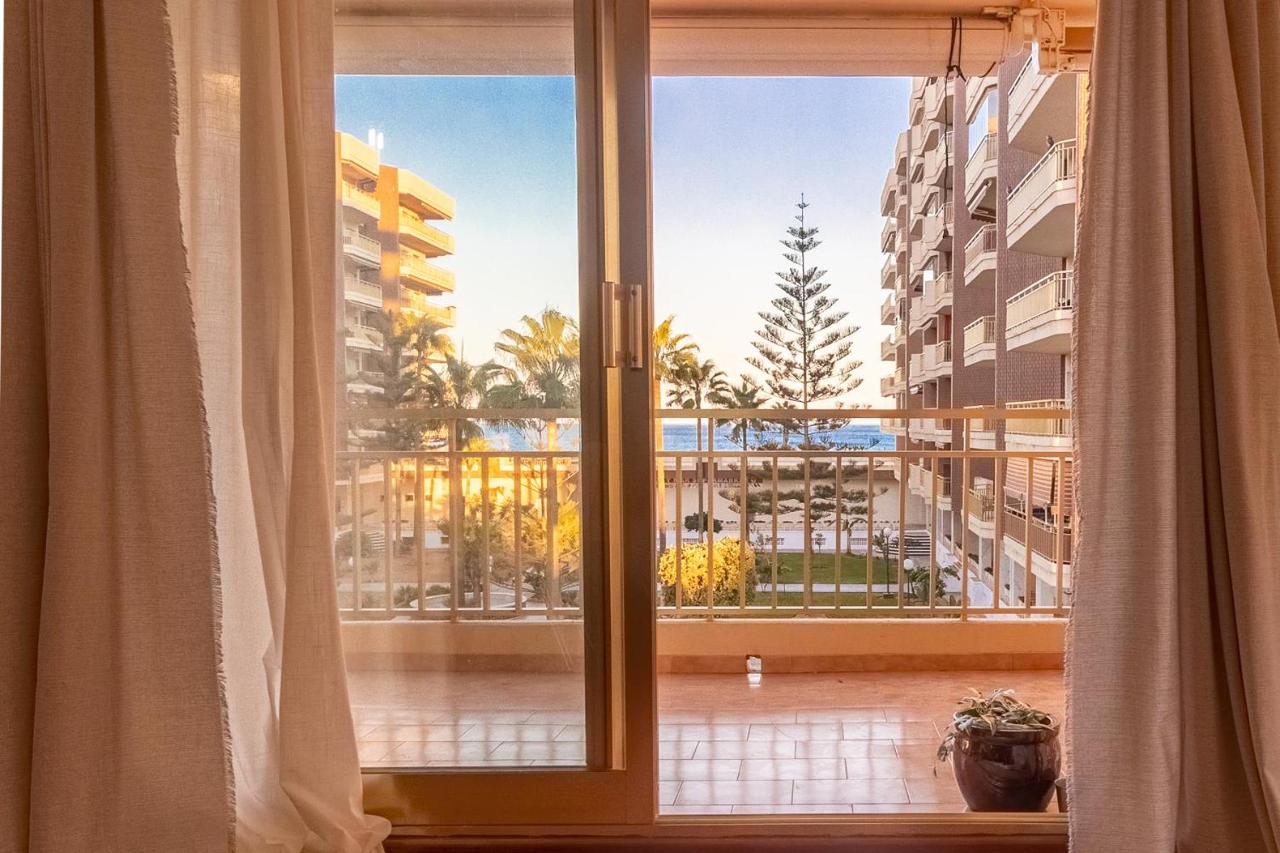 Apartamento Sofia Fuengirola Vistas Al Mar Atardeceres Magicos Buitenkant foto